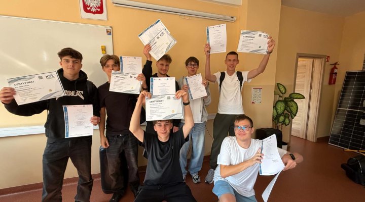 Postępy w projekcie „Kurs na zawód”